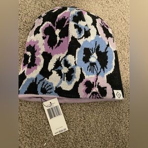 Women’s NWT Vera Bradley floral beanie winter hat
